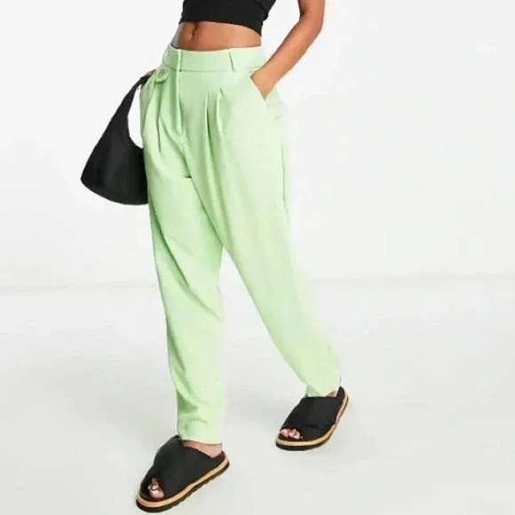 River Island Pleated Tapered Trousers LIME green, Size 4 US / 8 UK, women’s - Picture 2 of 9